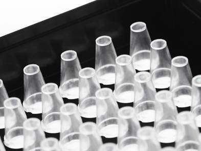 Random Access 96 Well Skirted Optical Bottom PCR Plate 